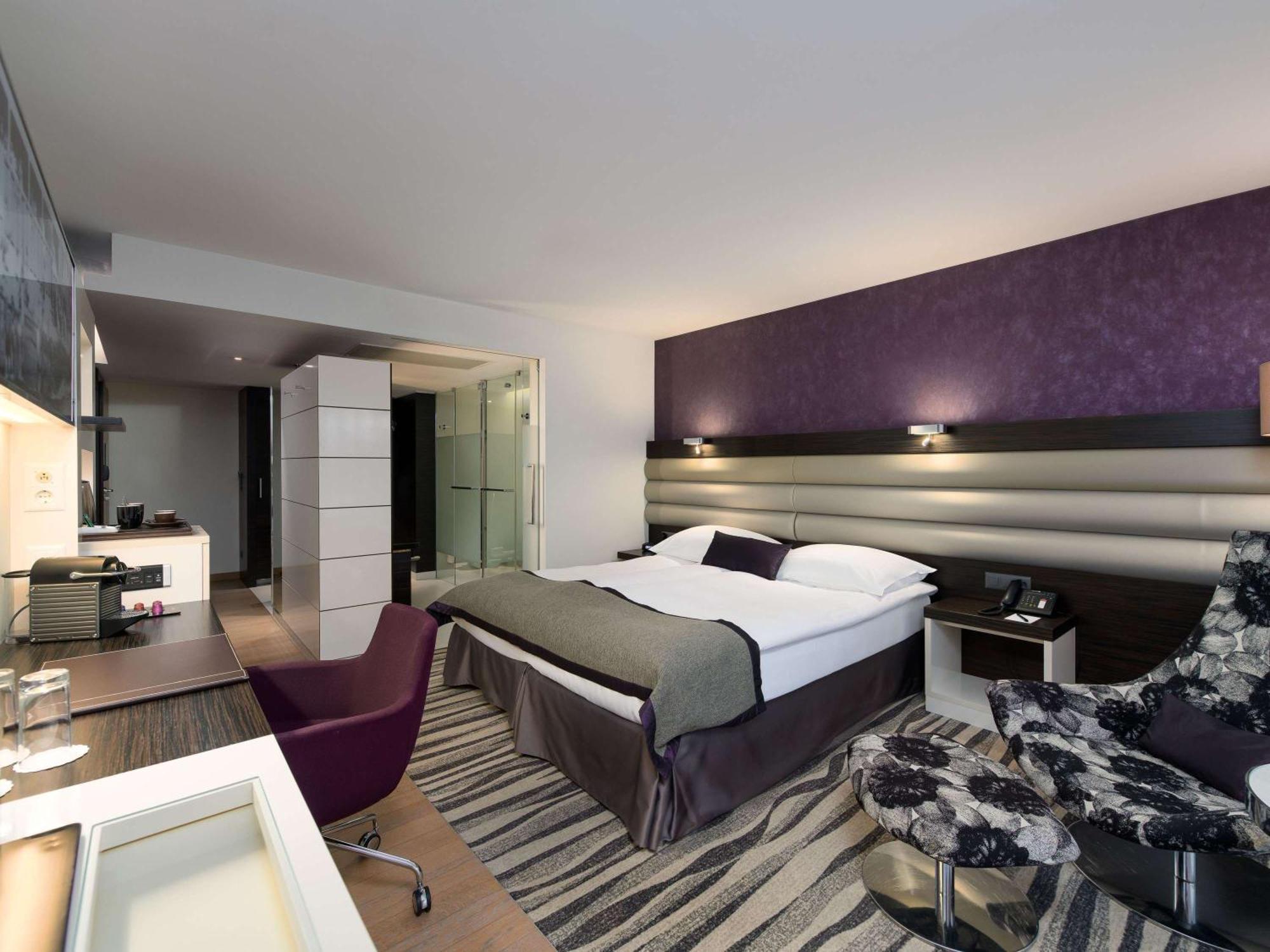 Mövenpick Hotel Lausanne Exterior foto